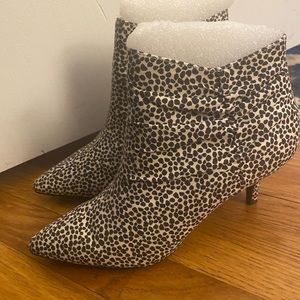 9M Kelly & Katie leopard booties. Worn once. No box.